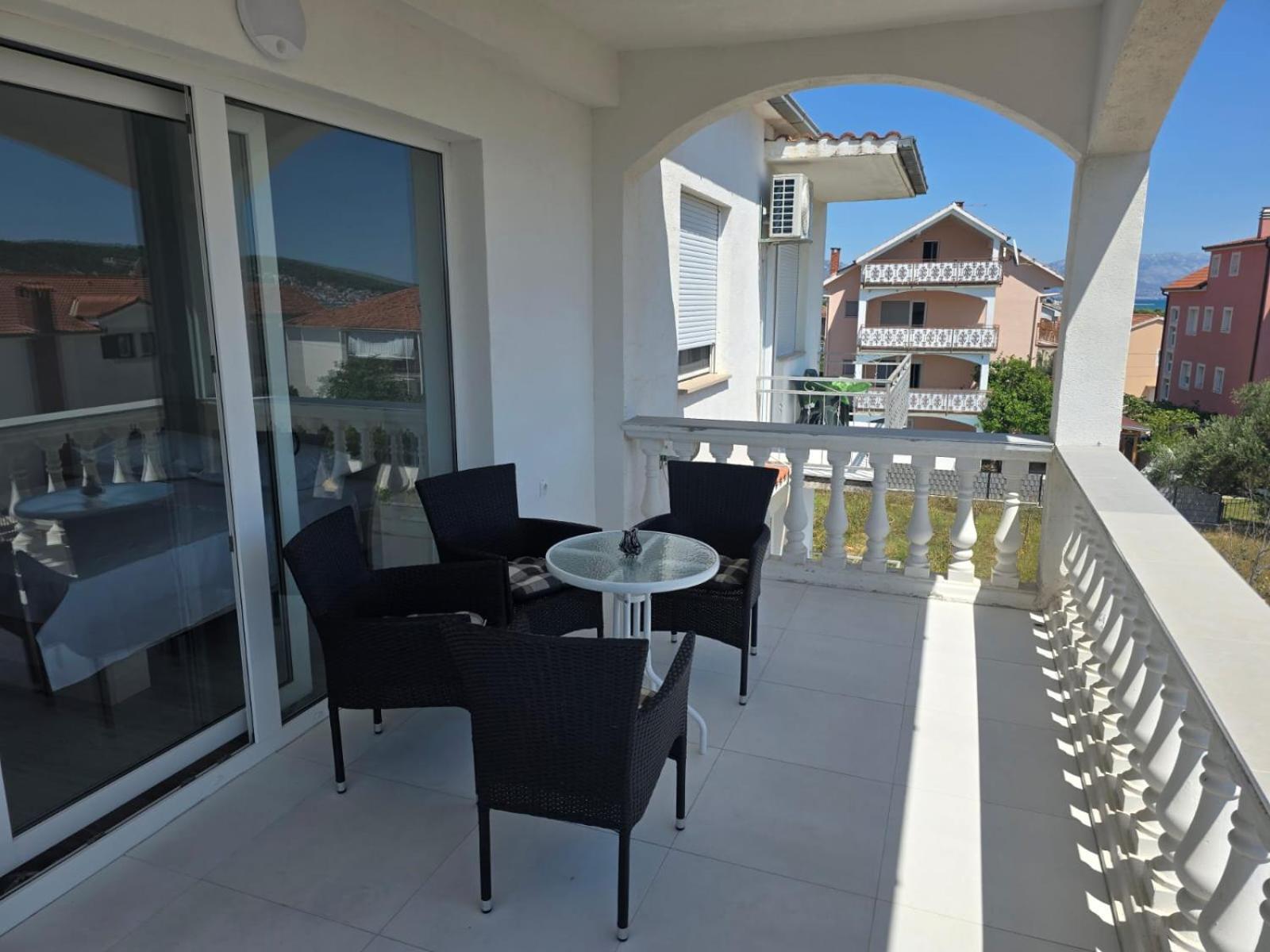 Apartment Anton Трогир Экстерьер фото
