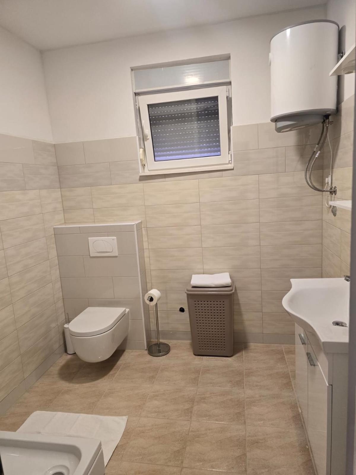 Apartment Anton Трогир Экстерьер фото